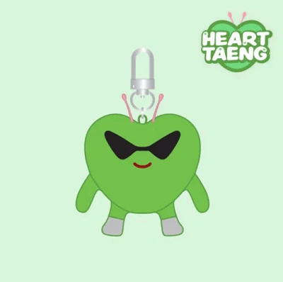 STRAY KIDS  CASE 143 OFFICIAL MD KEYRING HEART TUNG & HEART TAENG