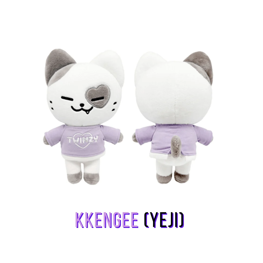 ITZY BORN TO BE TWINZY PLUSH ORIGINAL VER. 2 ITZY BORN TO BE TWINZY PLUSH ORIGINAL VER.
